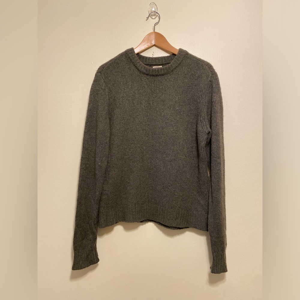 Faherty Green Merino Wool cashmere blend Crewneck Sweater. Size M